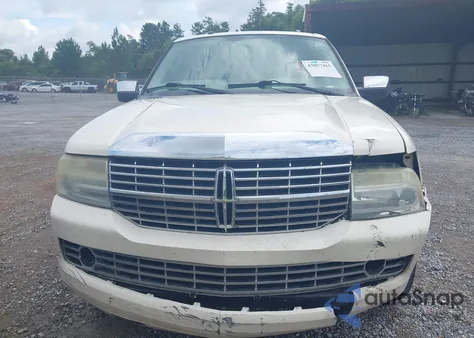 2008 Lincoln Navigator L из США, поврежденный, VIN 5LMFL27578LJ16460